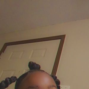 Meet your Posher, Kemoney